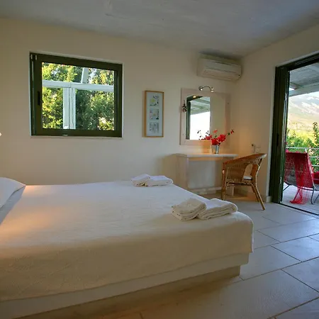 Telina Ideales Villa Mousata